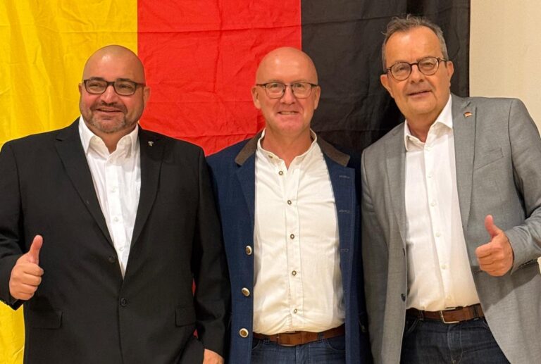 PM – AfD-Mitgliederversammlung im Wahlkreis 043 – Kandidaten für die Landtagswahl 2026 aufgestellt